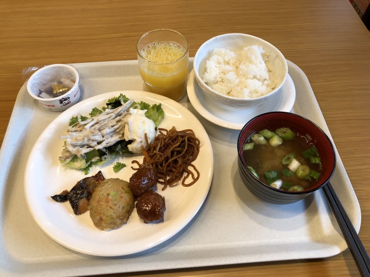 【マンガが読み放題！朝食も美味しい！】ハタゴイン関西空港に宿泊！